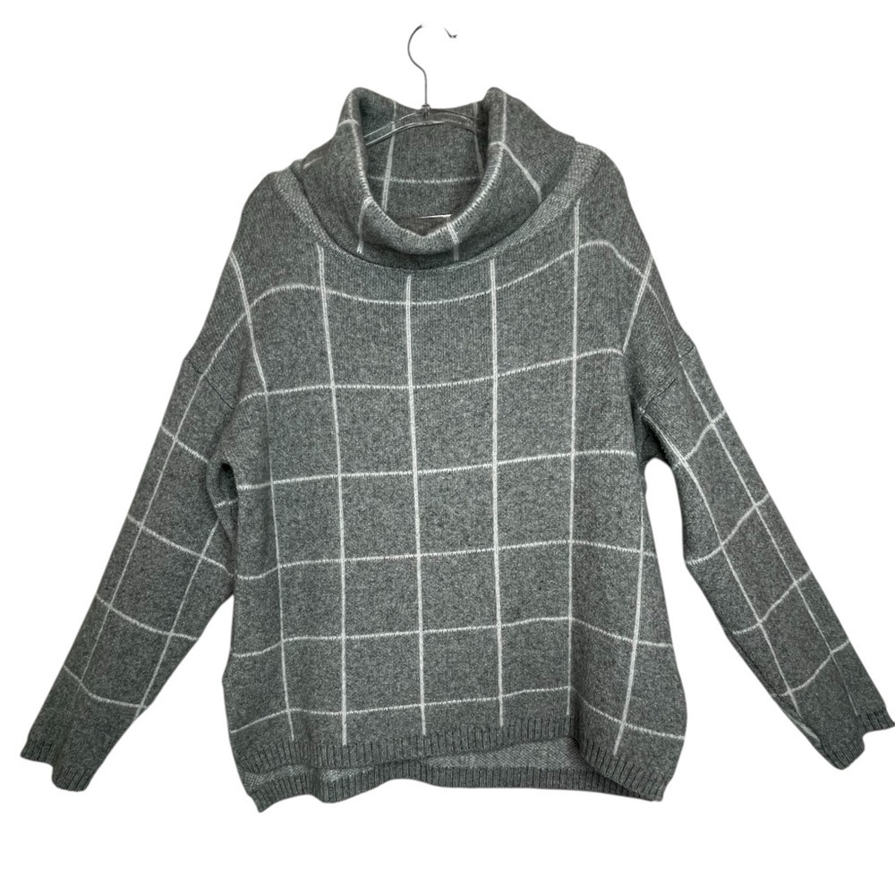 Cozy Gray Windowpane Cowl Neck
Sweater Soft Knit - Picture 5 of 14